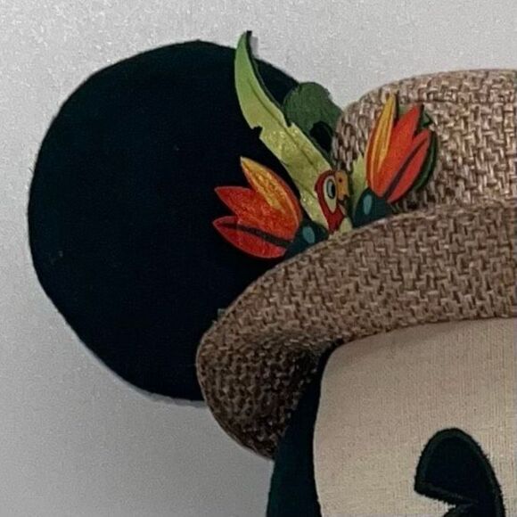 Disney “Mickey Mouse - The Main Attraction” Disney’s Enchanted Tiki Room Mickey - Picture 9 of 16